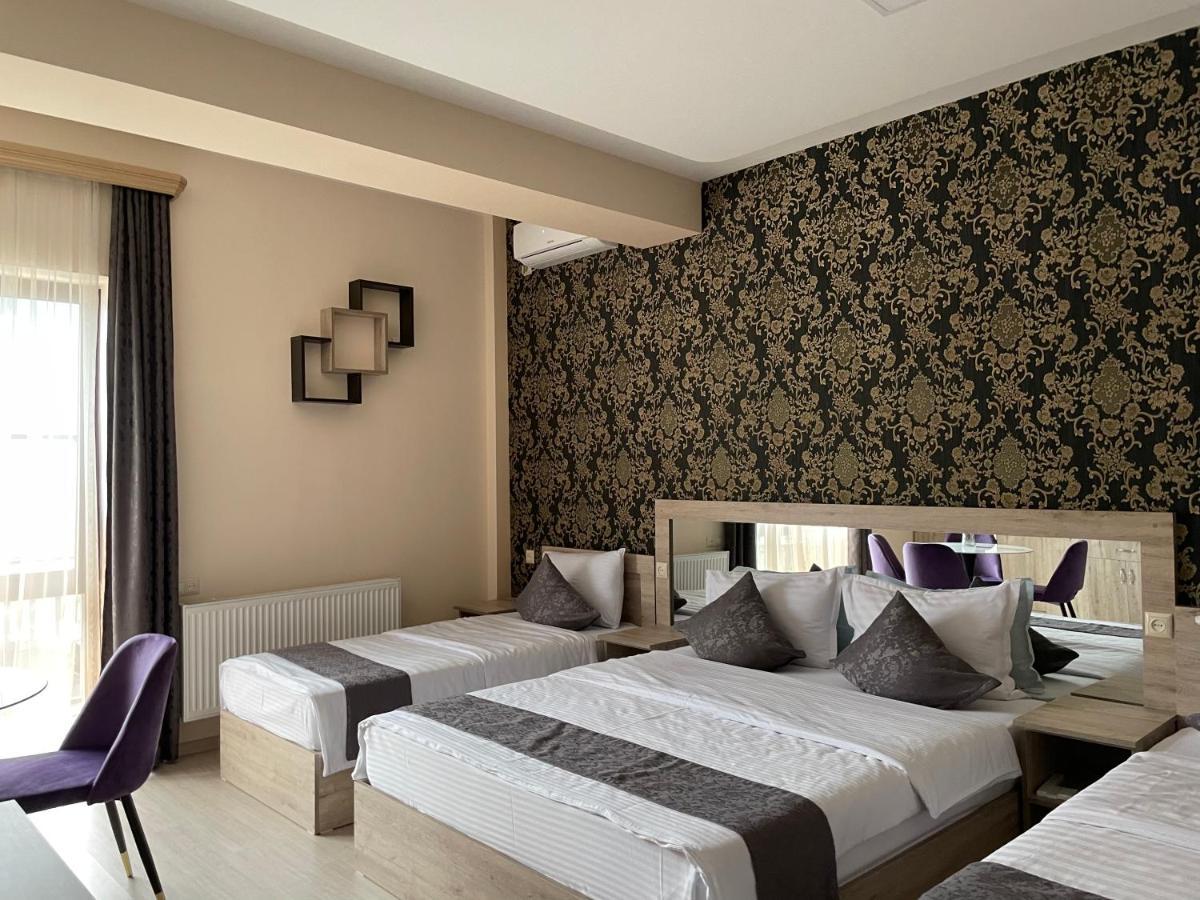 Kamar Hotel Ijevan Eksteriør billede