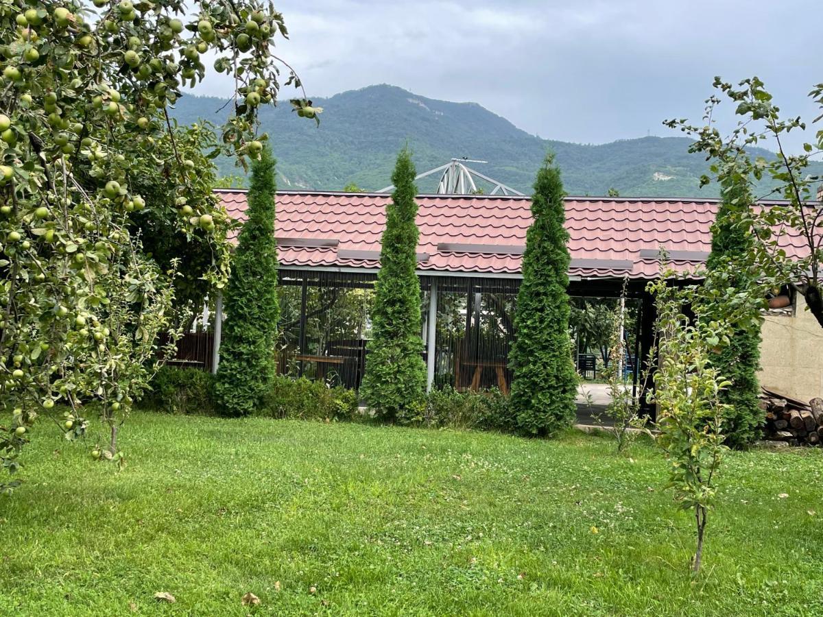Kamar Hotel Ijevan Eksteriør billede