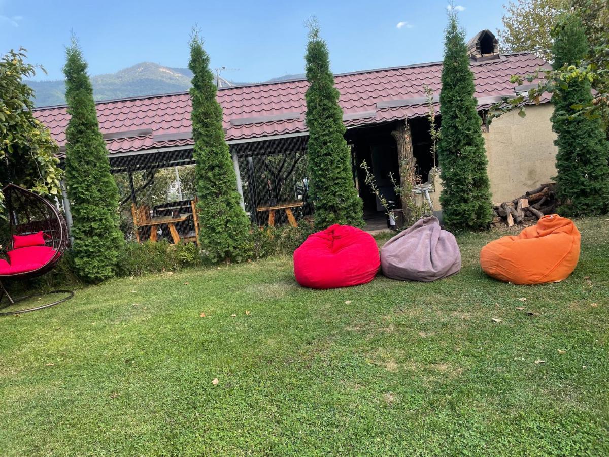 Kamar Hotel Ijevan Eksteriør billede